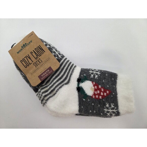 Cozy Cabin Other - Northeast Outfitters Cozy Cabin christmas youth socks Sz 10K-4
